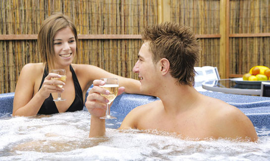 Broadland-Holiday-Village-Lowestoft